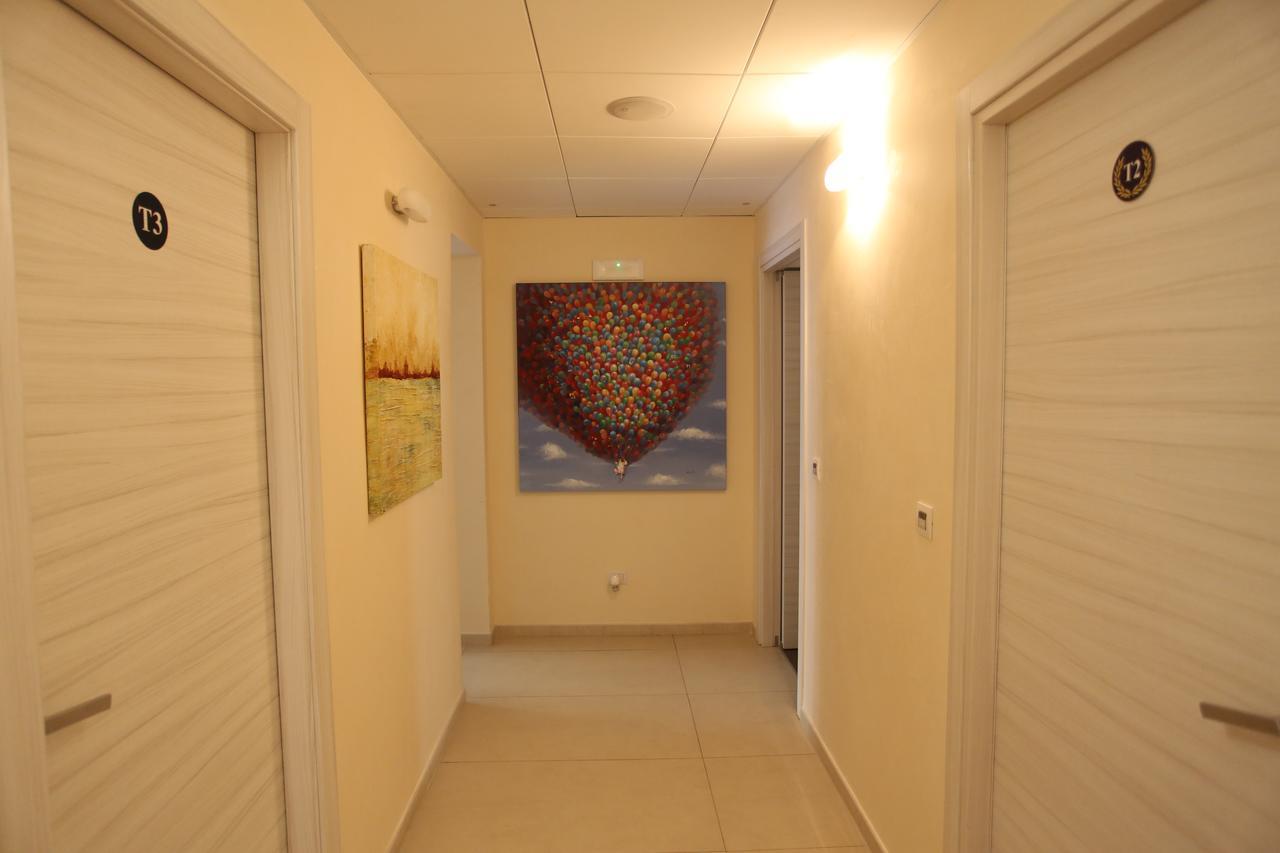 Hotel Eubea Реджо ди Калабрия Екстериор снимка